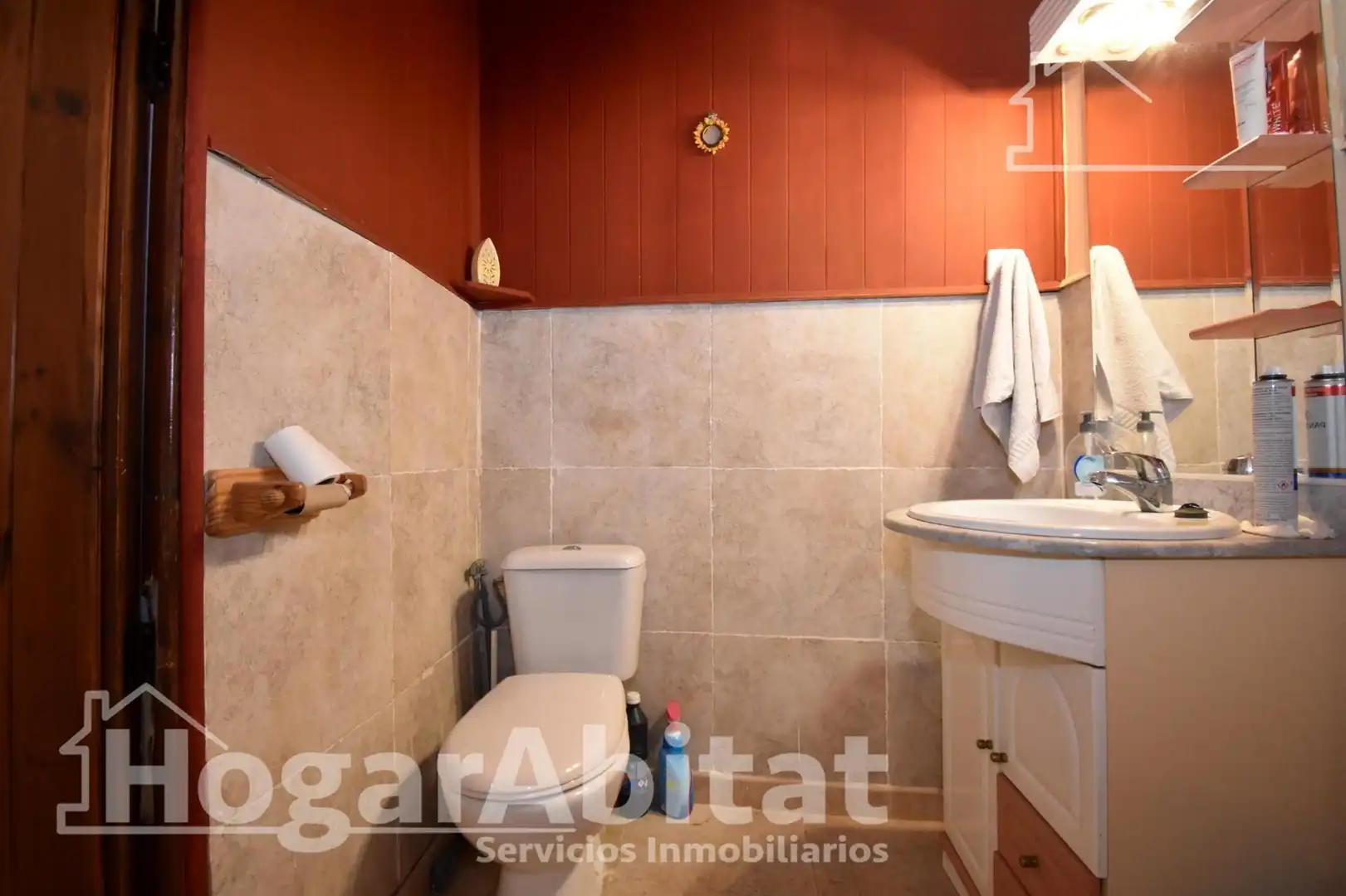 Baño de Casa o chalet en venta en Oliva con Aire acondicionado, Calefacción y Jardín privado