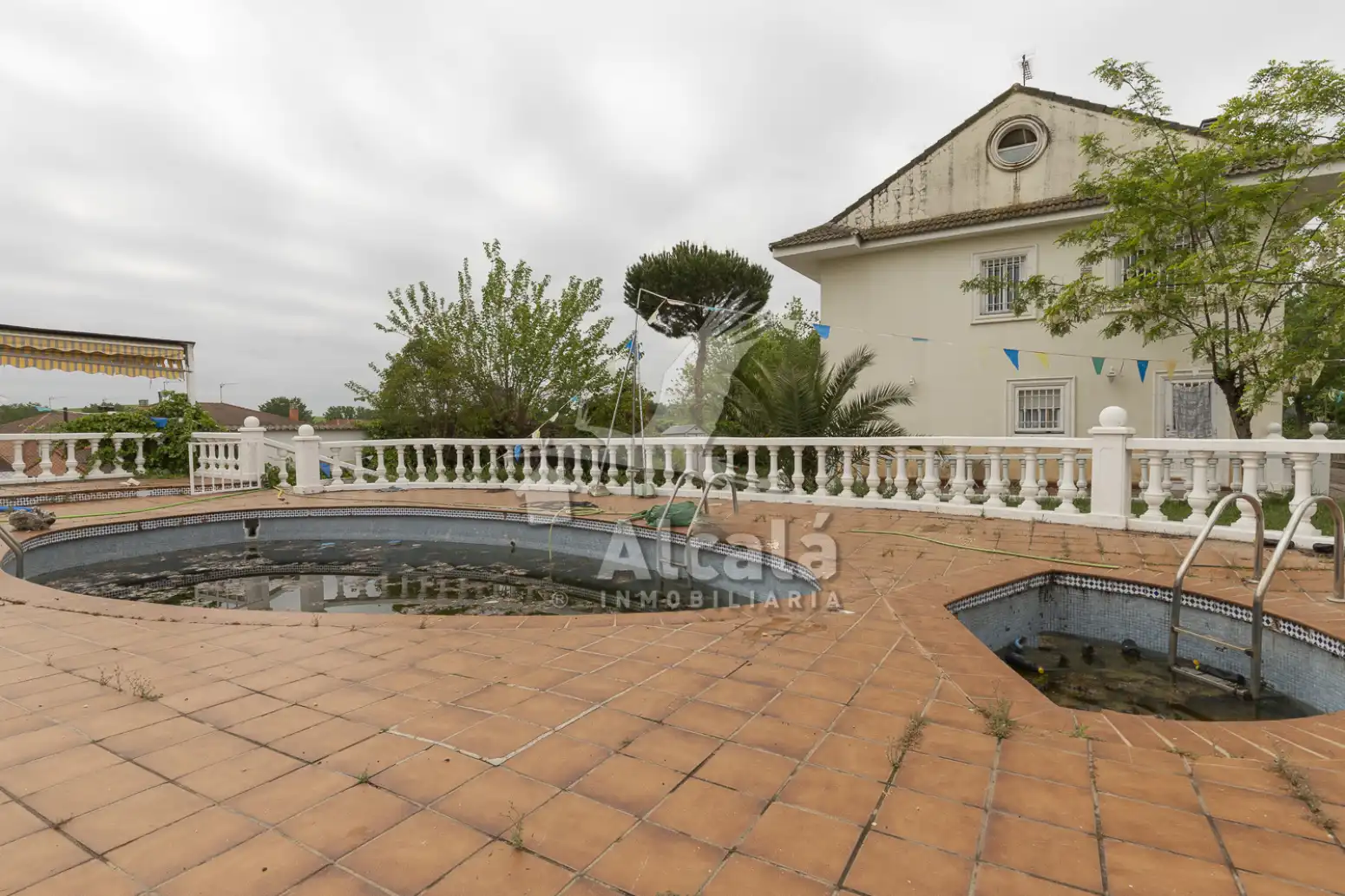 Jardín de Casa o chalet en venta en Galápagos con Aire acondicionado, Calefacción y Terraza