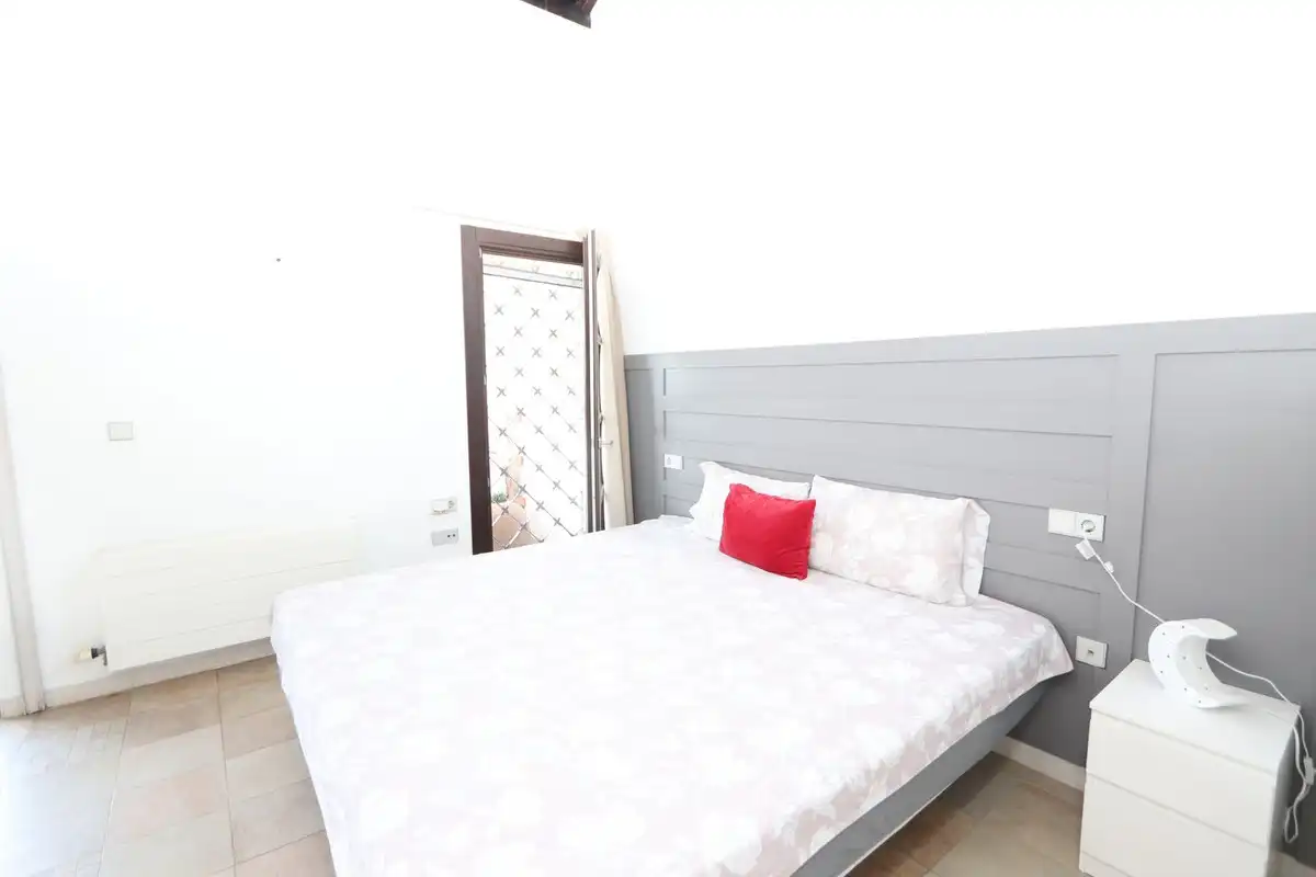 Dormitori de Casa o xalet en venda en Murcia amb Aire condicionat, Jardí privat i Terrassa