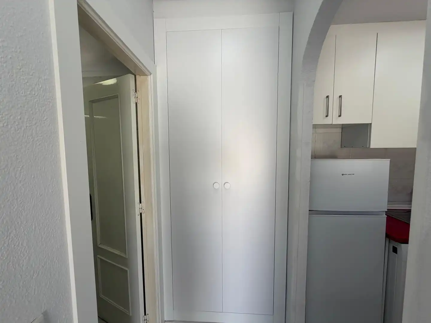 Bedroom of Flat for sale in Torrevieja  with Air Conditioner, Terrace and Community pool