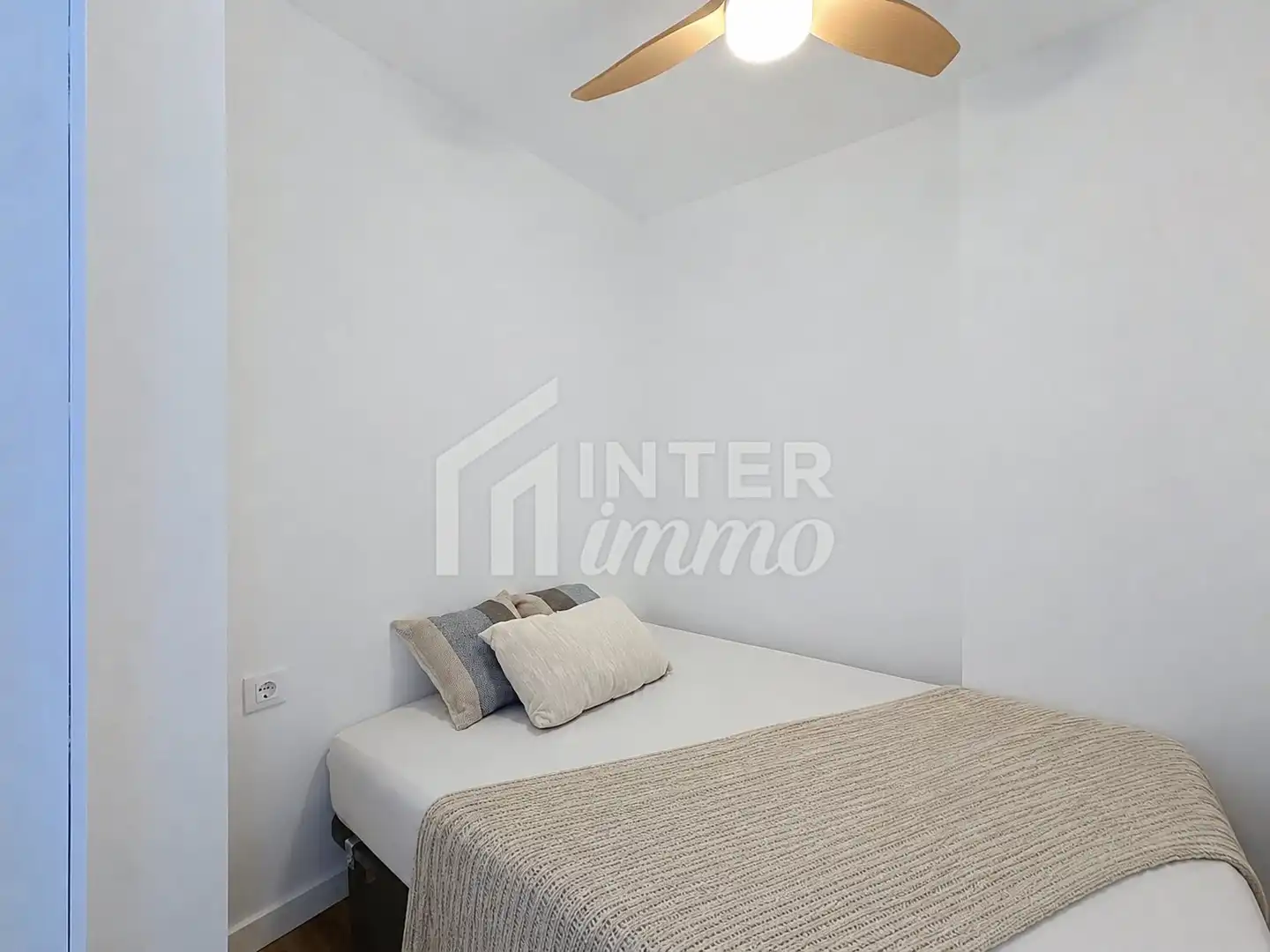 Appartement compact avec ascenseur à vendre à Sector Delta Muga 6, imagen 3