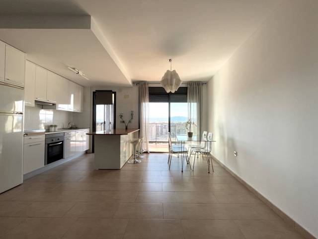 Piso en Alquiler en Juan Carlos I