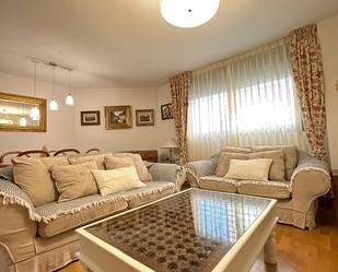 Living room of Flat to rent in Rivas-Vaciamadrid  with Air Conditioner, Heating and Furnished