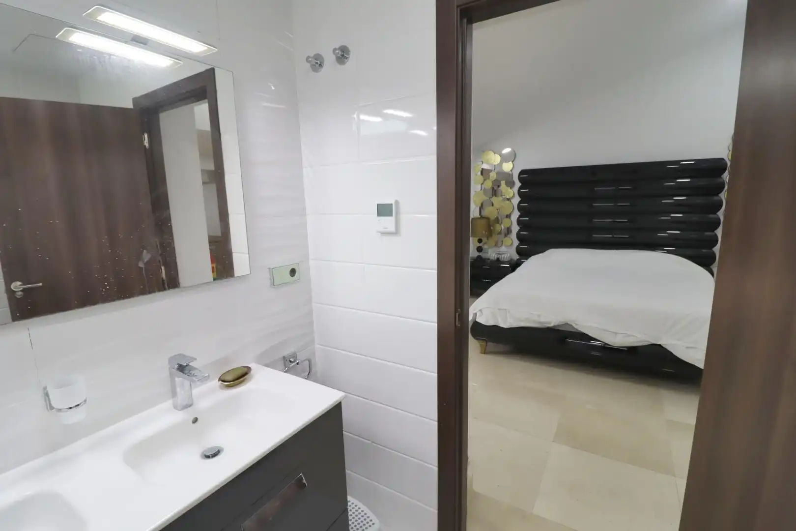 Baño de Casa o chalet en venta en Godella con Aire acondicionado, Piscina y Alarma