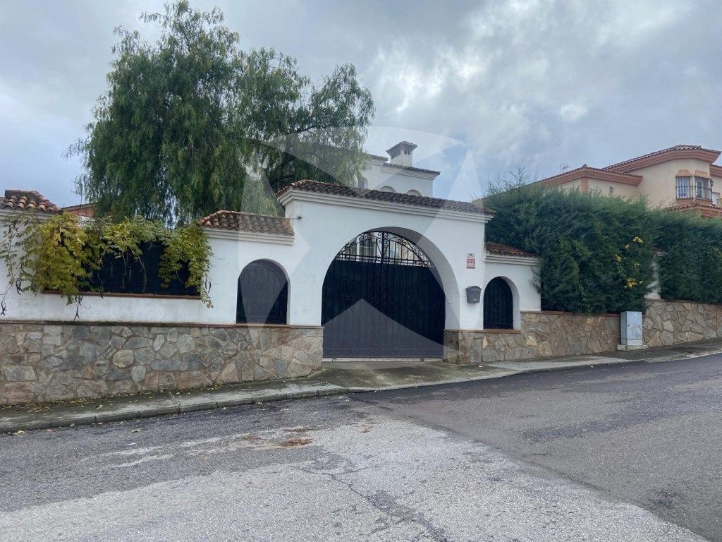 Vista exterior de Casa o chalet en venta en Badajoz Capital con Aire acondicionado, Jardín privado y Terraza