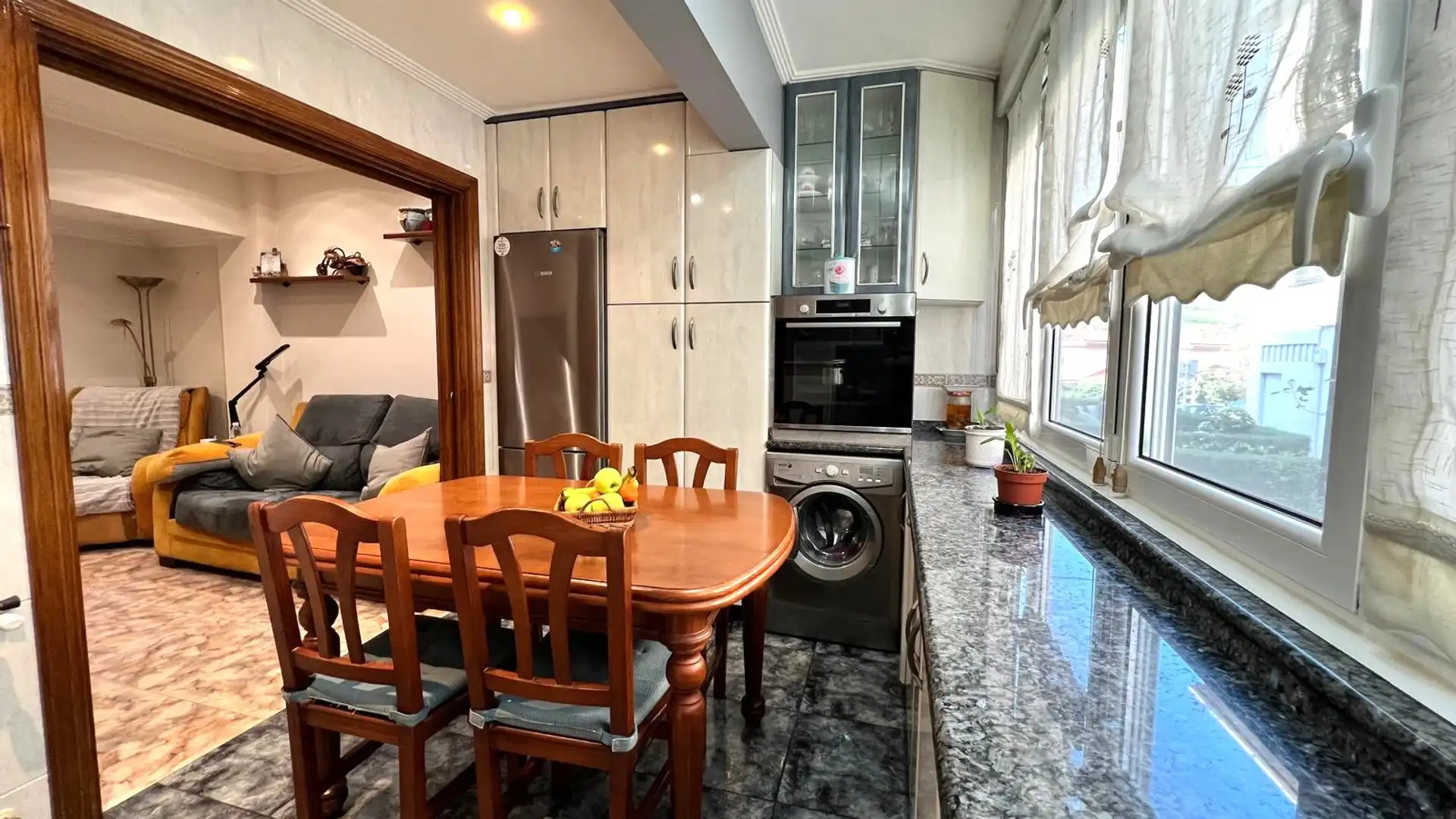 Cuina de Pis en venda en Andoain amb Calefacció, Traster i Moblat