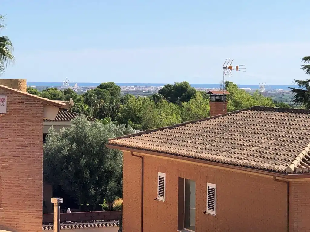 Vista exterior de Casa adosada de alquiler en Godella con Calefacción y Piscina