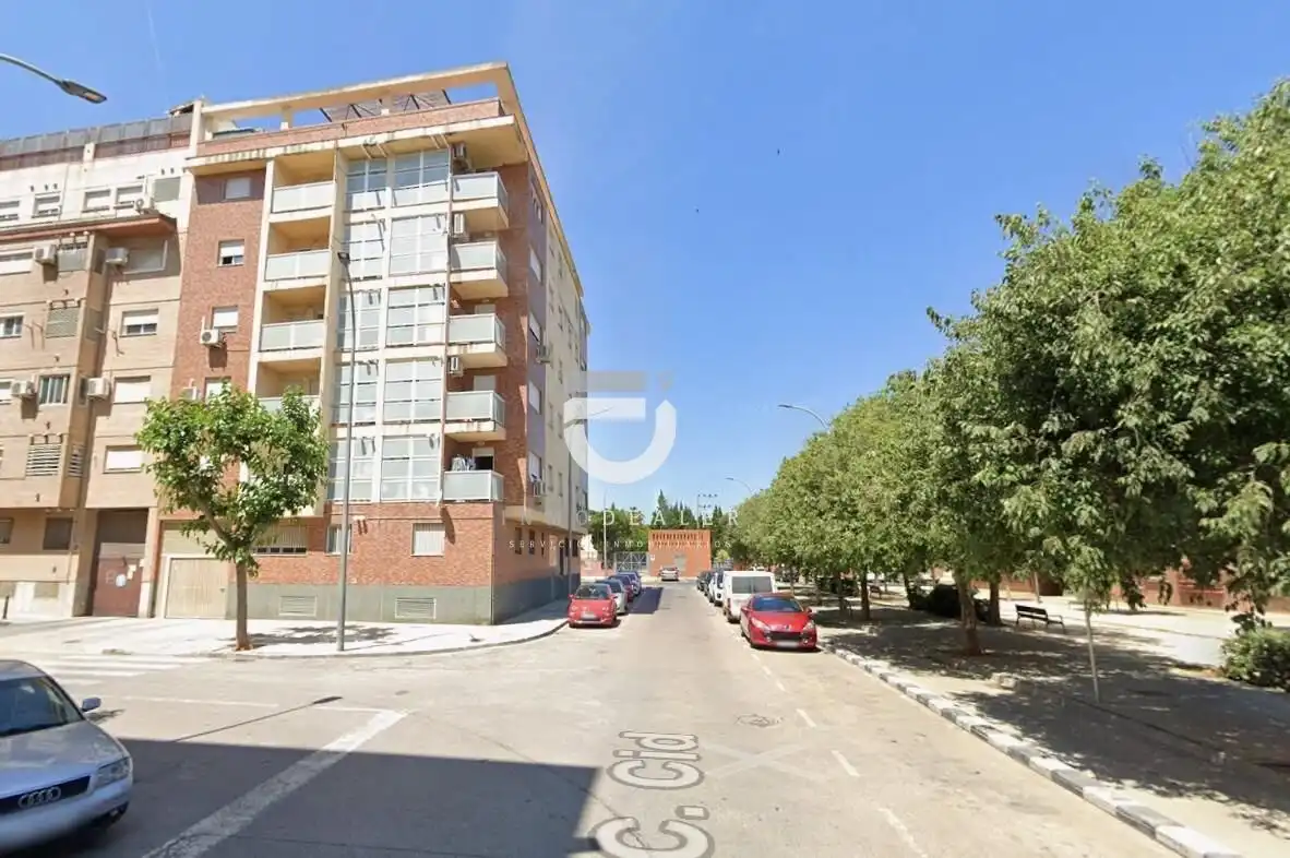 Vista exterior de Pis en venda en Aldaia amb Terrassa i Balcó