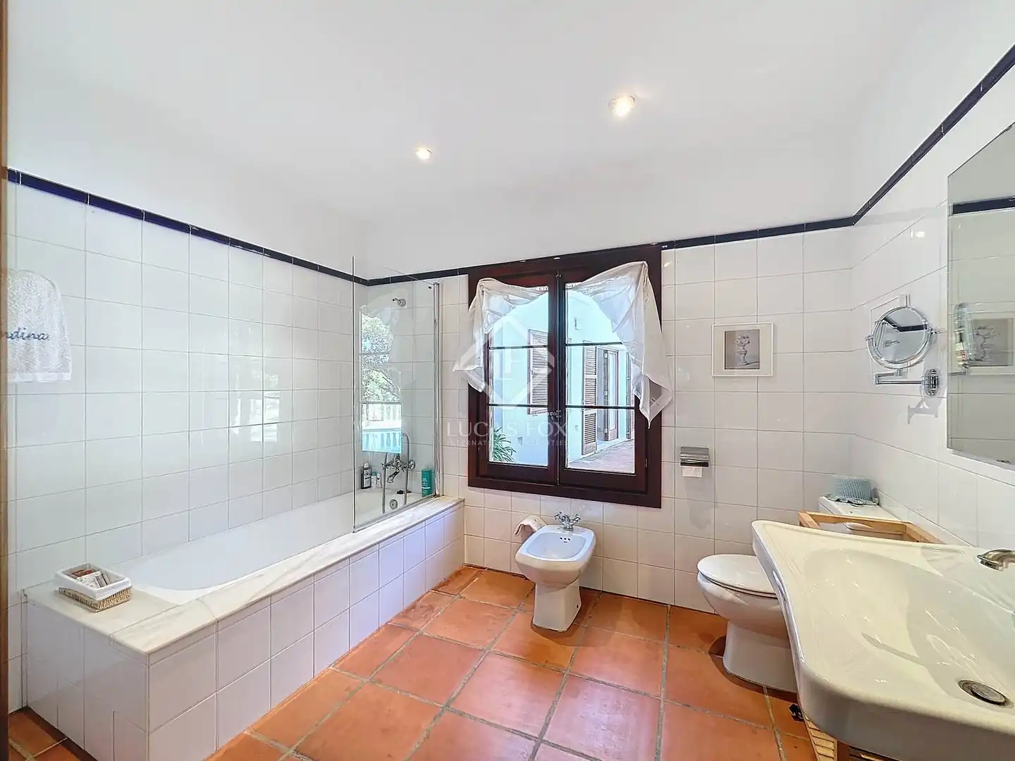 Badezimmer von Country house zum Verkauf in Es Mercadal mit Heizung, Privatgarten und Terrasse