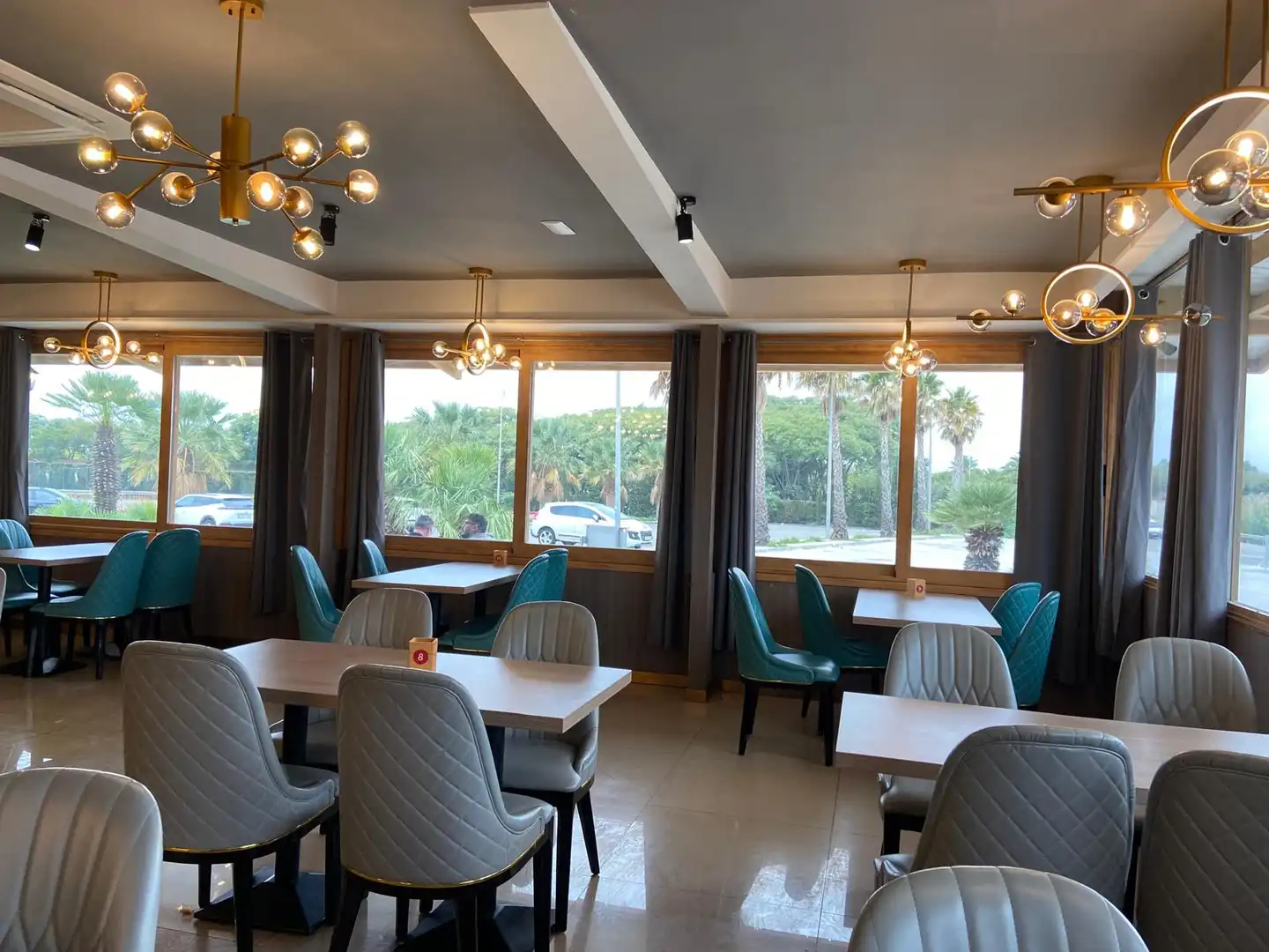 Local de alquiler en Cambrils con Aire acondicionado, Calefacción y Terraza