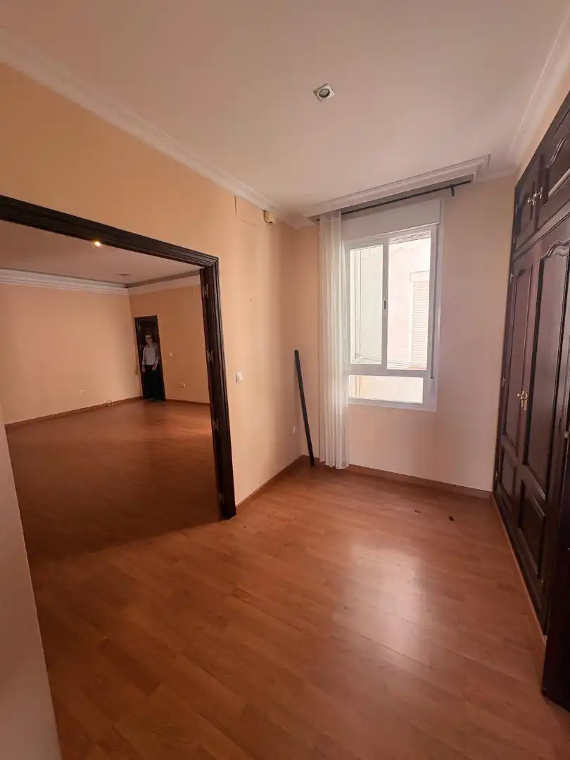 Bedroom of Flat for sale in Córdoba  with Air Conditioner, Heating and Balcony