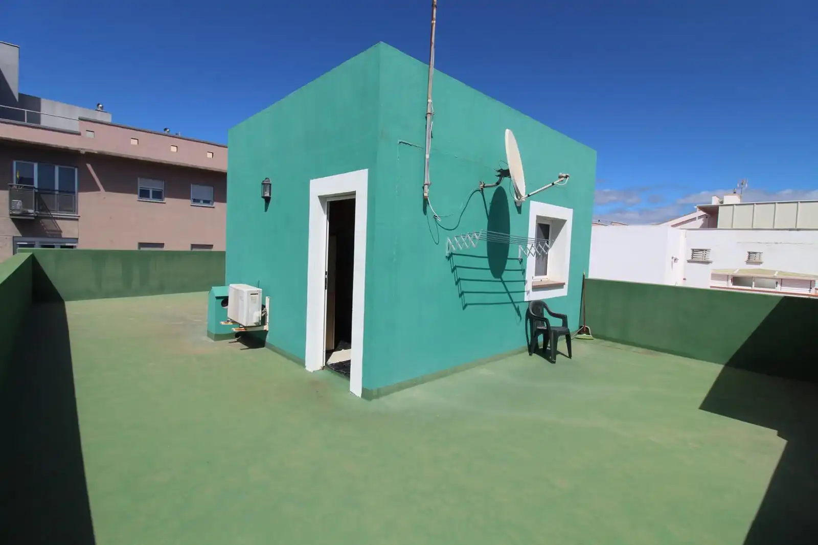 Vista exterior de Edificio en venta en San Cristóbal de la Laguna