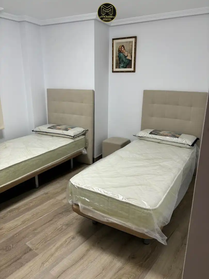 Dormitori de Pis en venda en Jaén amb Aire condicionat i Traster