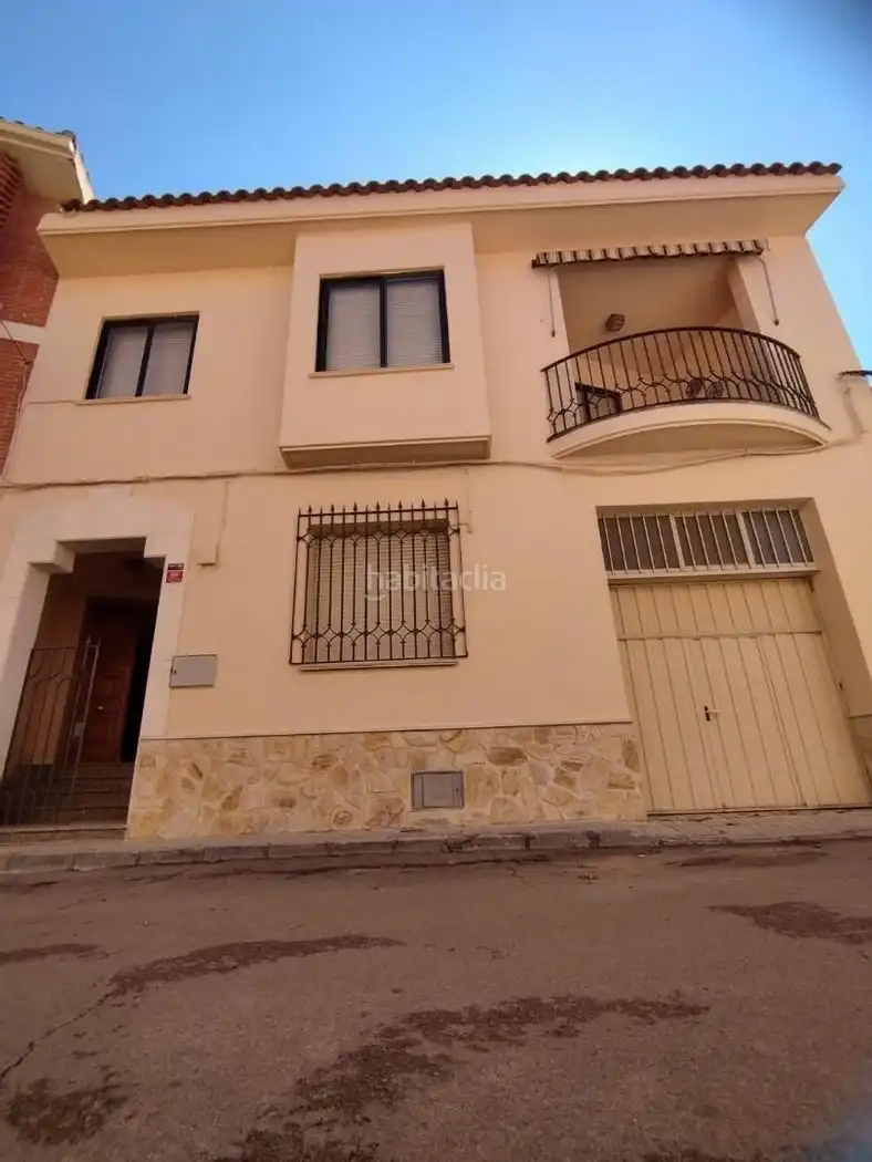 Adossat en venda a Calle la Iglesia 15, imagen 2