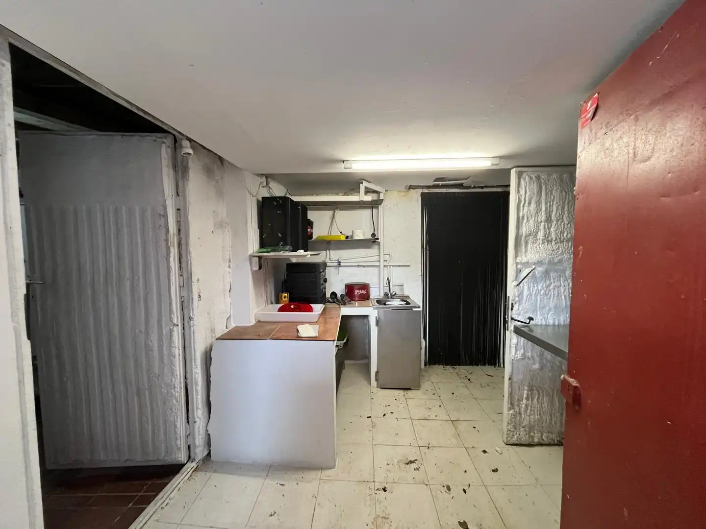 Cocina de Local en venta en Santibáñez de Valcorba con Amueblado