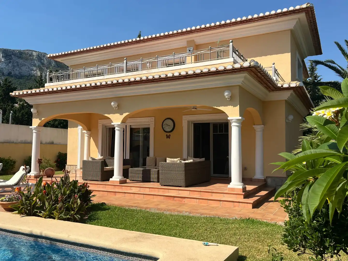 Casa con piscina in vendita a El Montgó, imagen 4