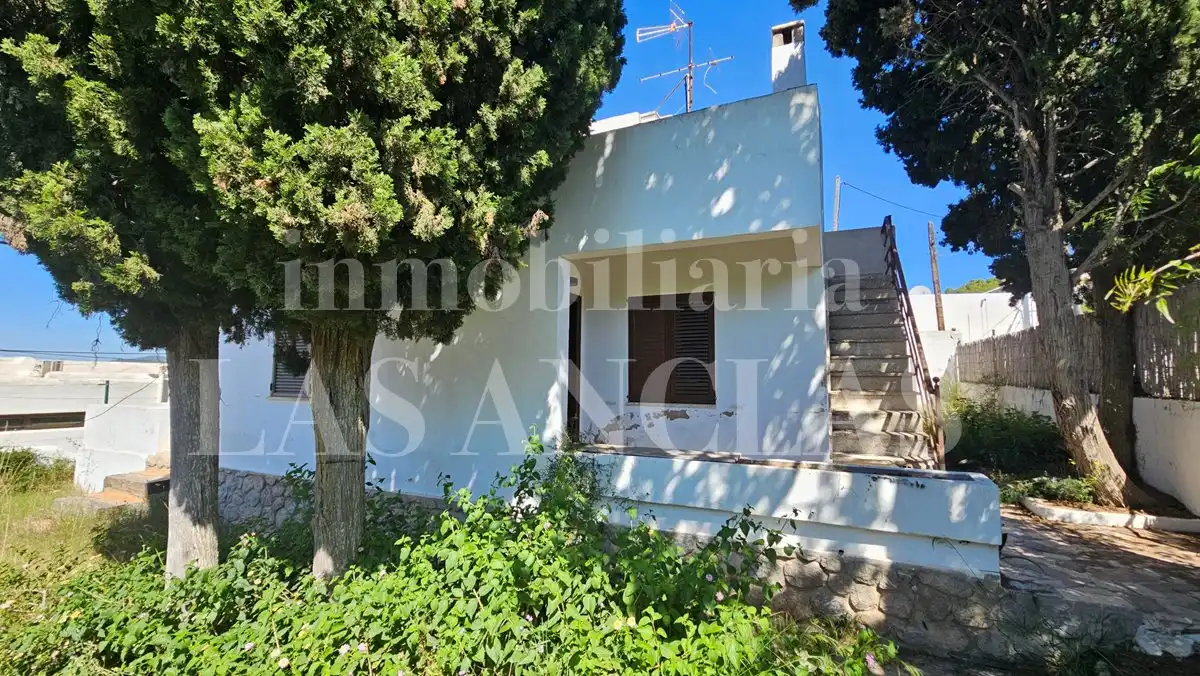 Exterior view of Houses for sale in Santa Eulària des Riu  with Terrace