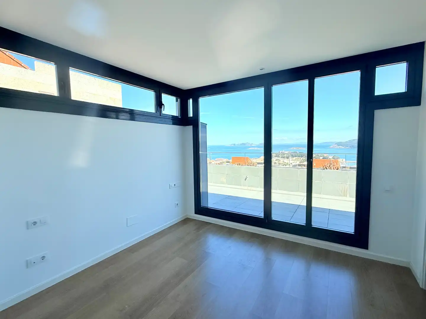 Duplexes for sale in Calle Illas Estelas, Baiona