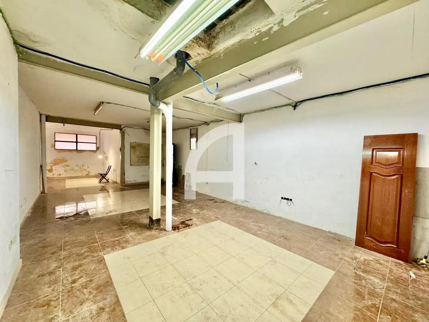 Industrial buildings for sale in Madrid