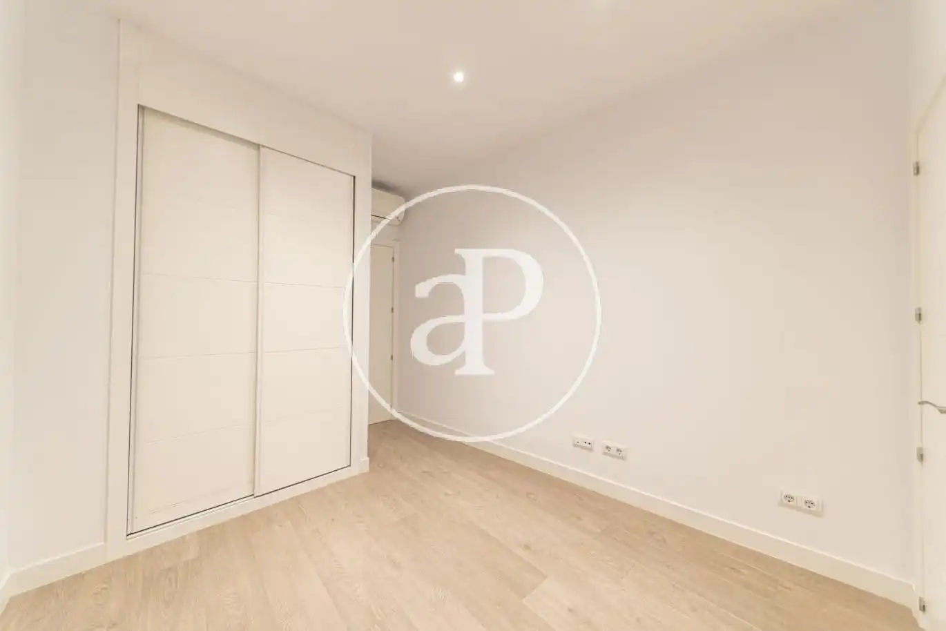 Flat for rent in C. Alcalá, Fuente del Berro