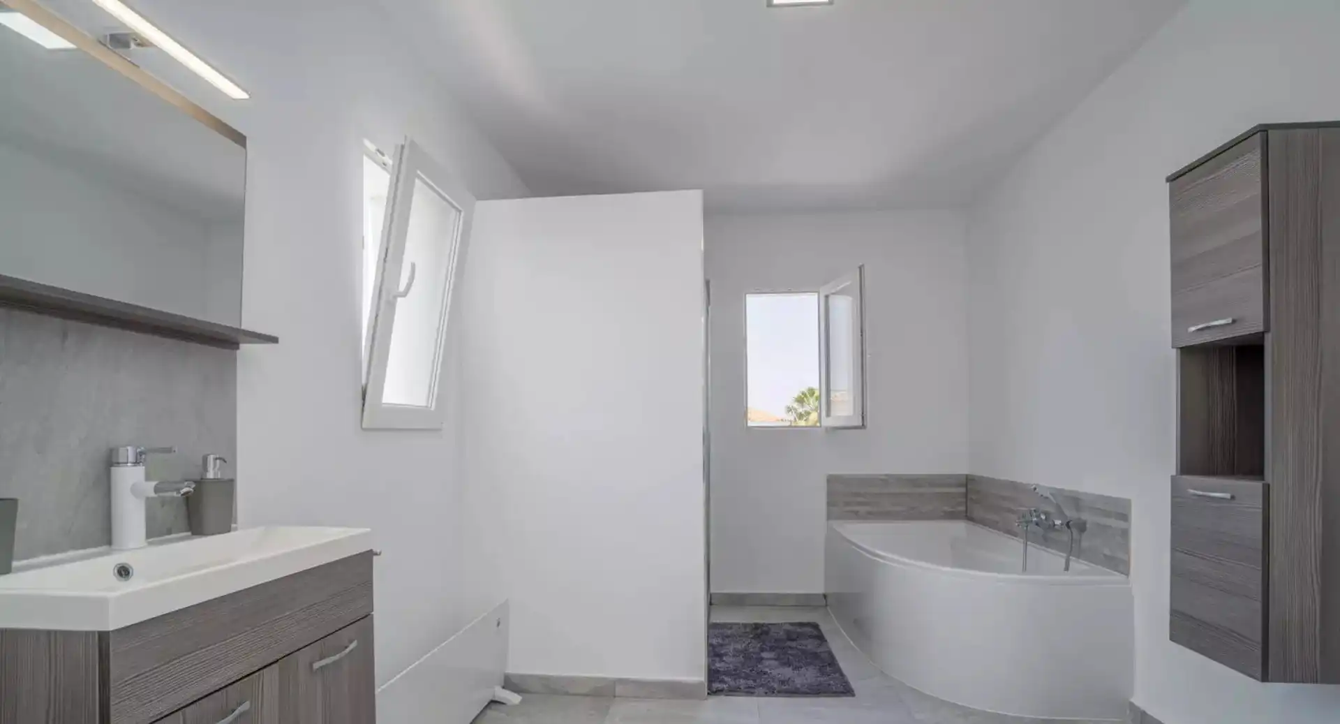 Casa con piscina in vendita a REQUESENS, imagen 23