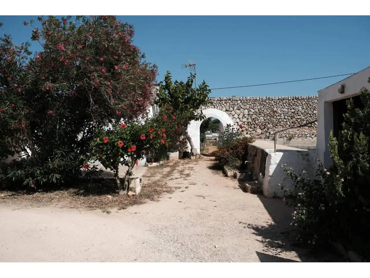 Jardín de Finca rústica en venta en Ciutadella de Menorca con Jardín privado y Piscina