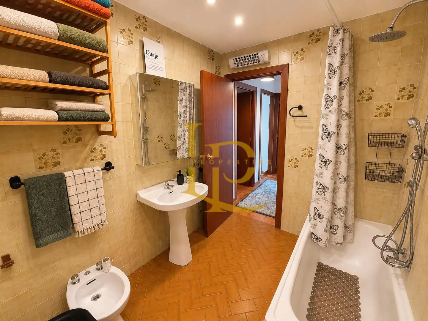 Baño de Piso en venta en Trijueque con Calefacción, Horno y Balcón