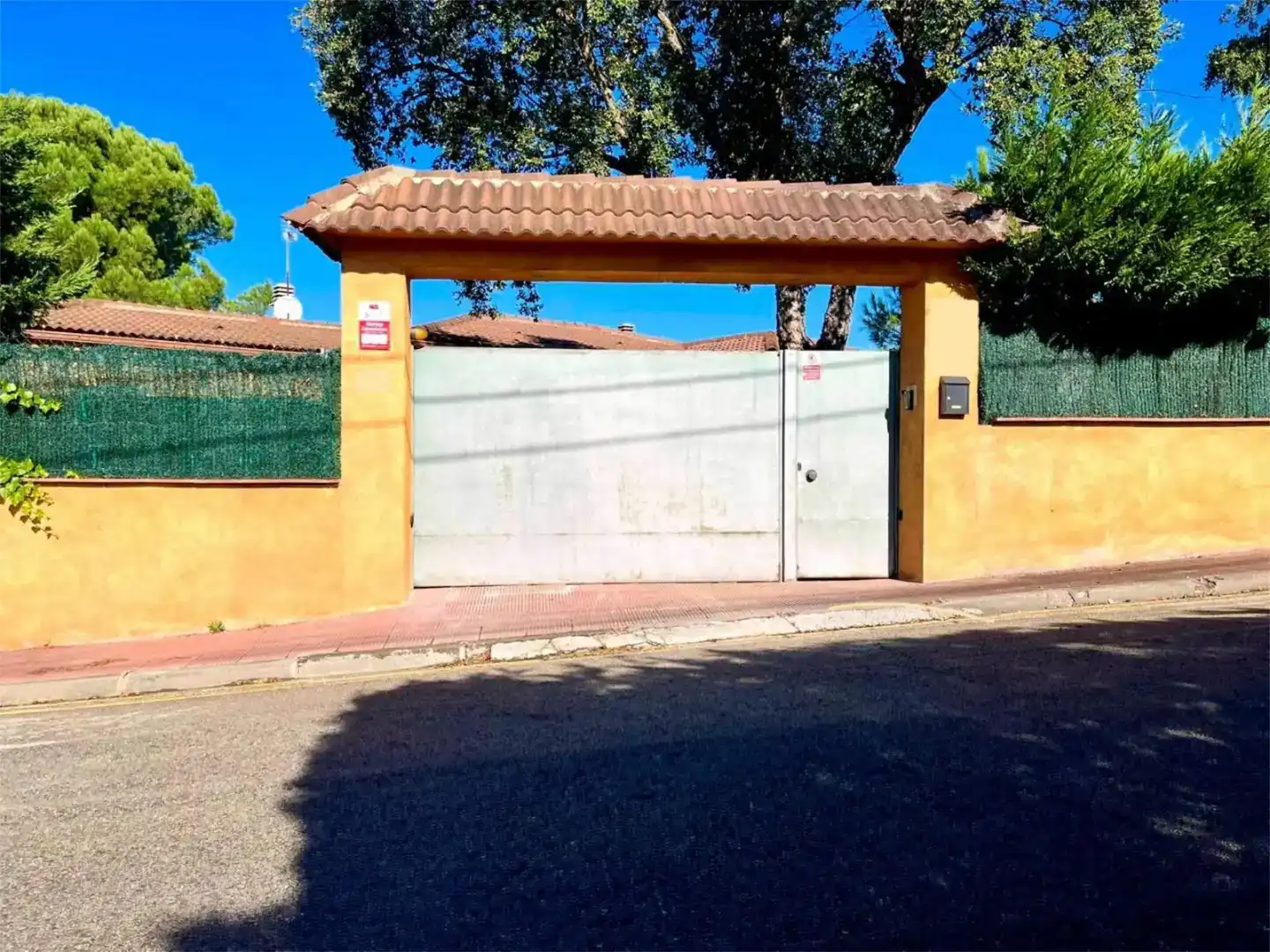 Vista exterior de Casa o chalet en venta en Caldes de Malavella con Aire acondicionado y Piscina