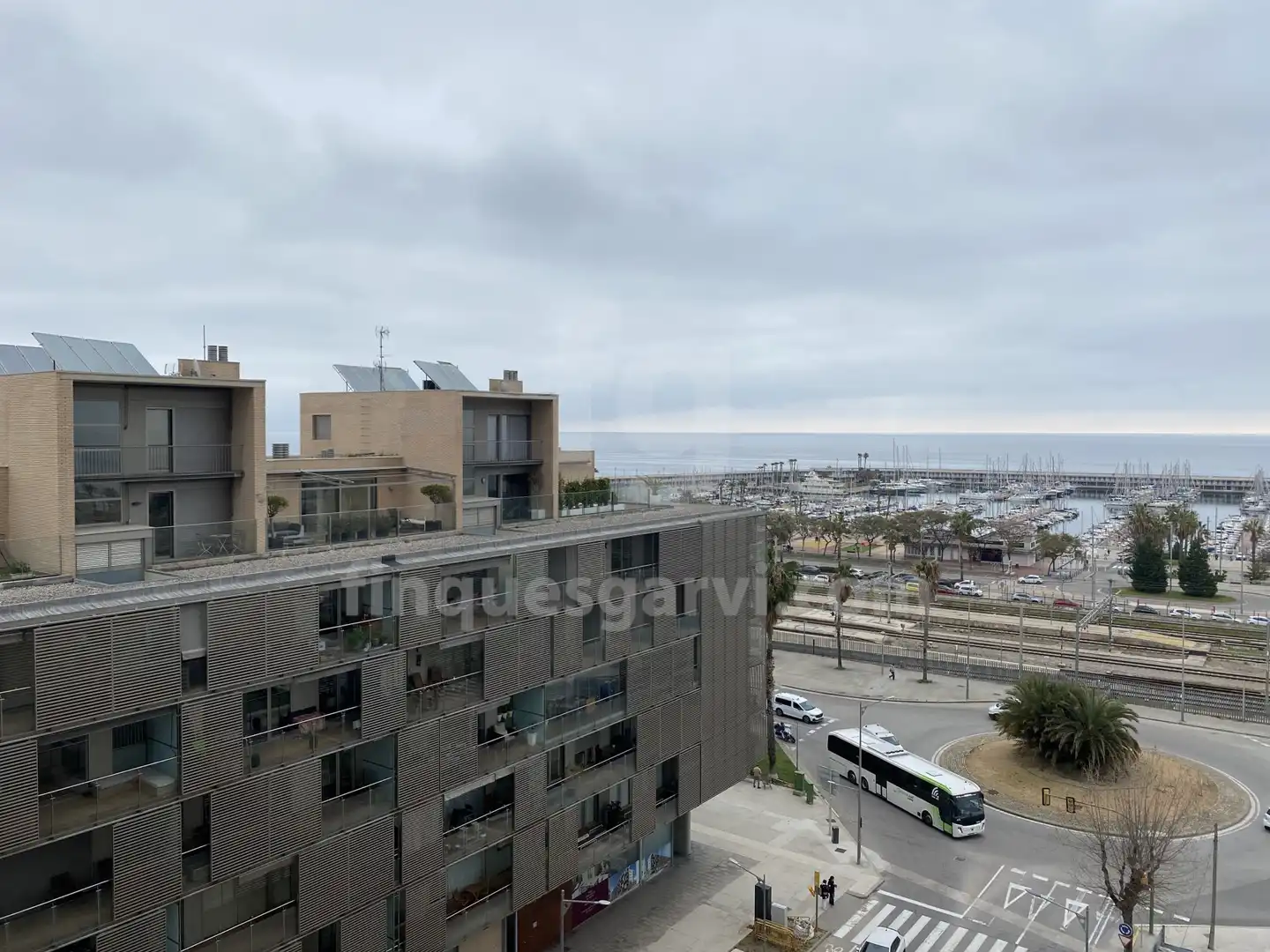 Parking de Piso de alquiler en Mataró con Aire acondicionado, Calefacción y Terraza