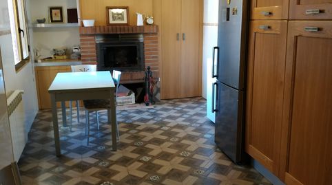 Foto 5 de Casa adosada en venta en Madrigueras, Albacete