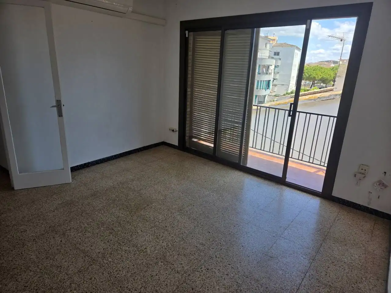 Piso en venta en Calle Xavier Gose, Nucli Antic