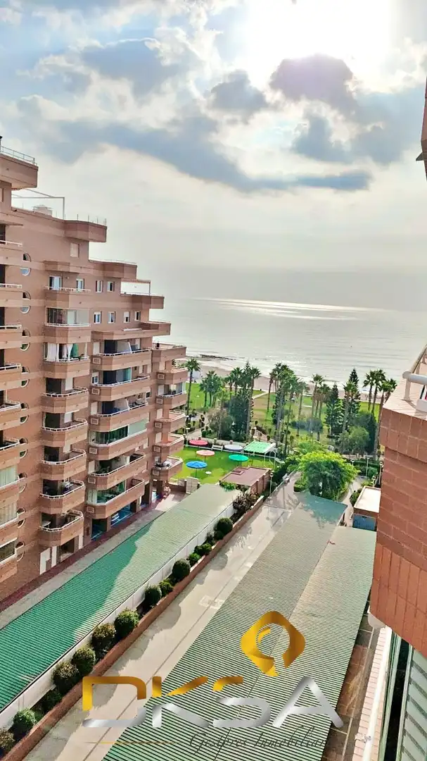 Apartment with pool for sale in Calle AMPLARIES, imagen 2