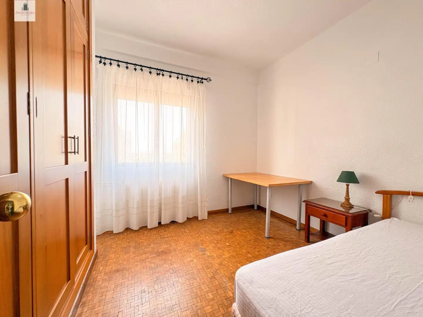 Bedroom of Flat for rent in Badajoz  with Air Conditioner, Heating and Furnished