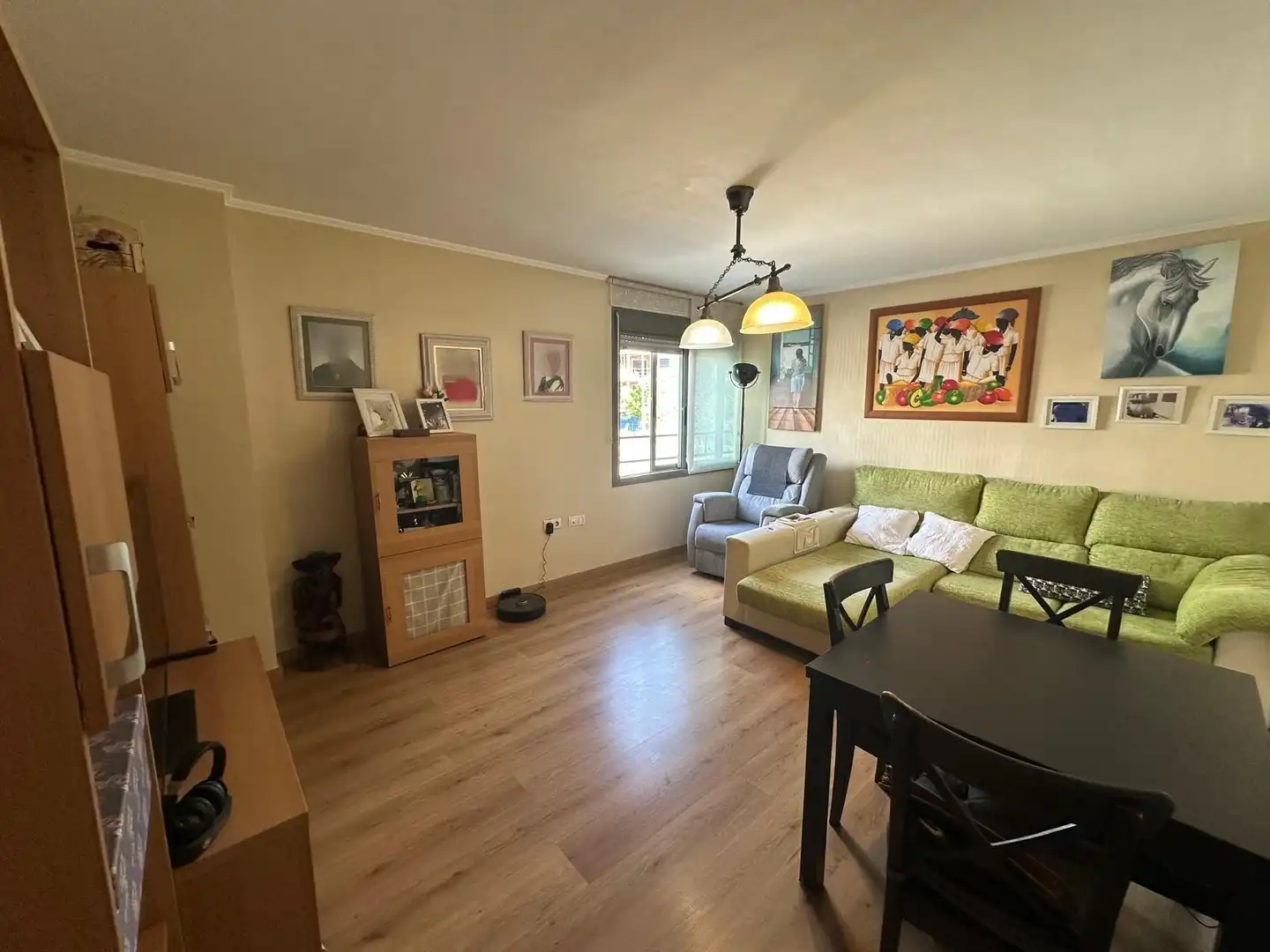 Living room of Flat for sale in Jerez de la Frontera  with Air Conditioner, Private garden and Parquet flooring