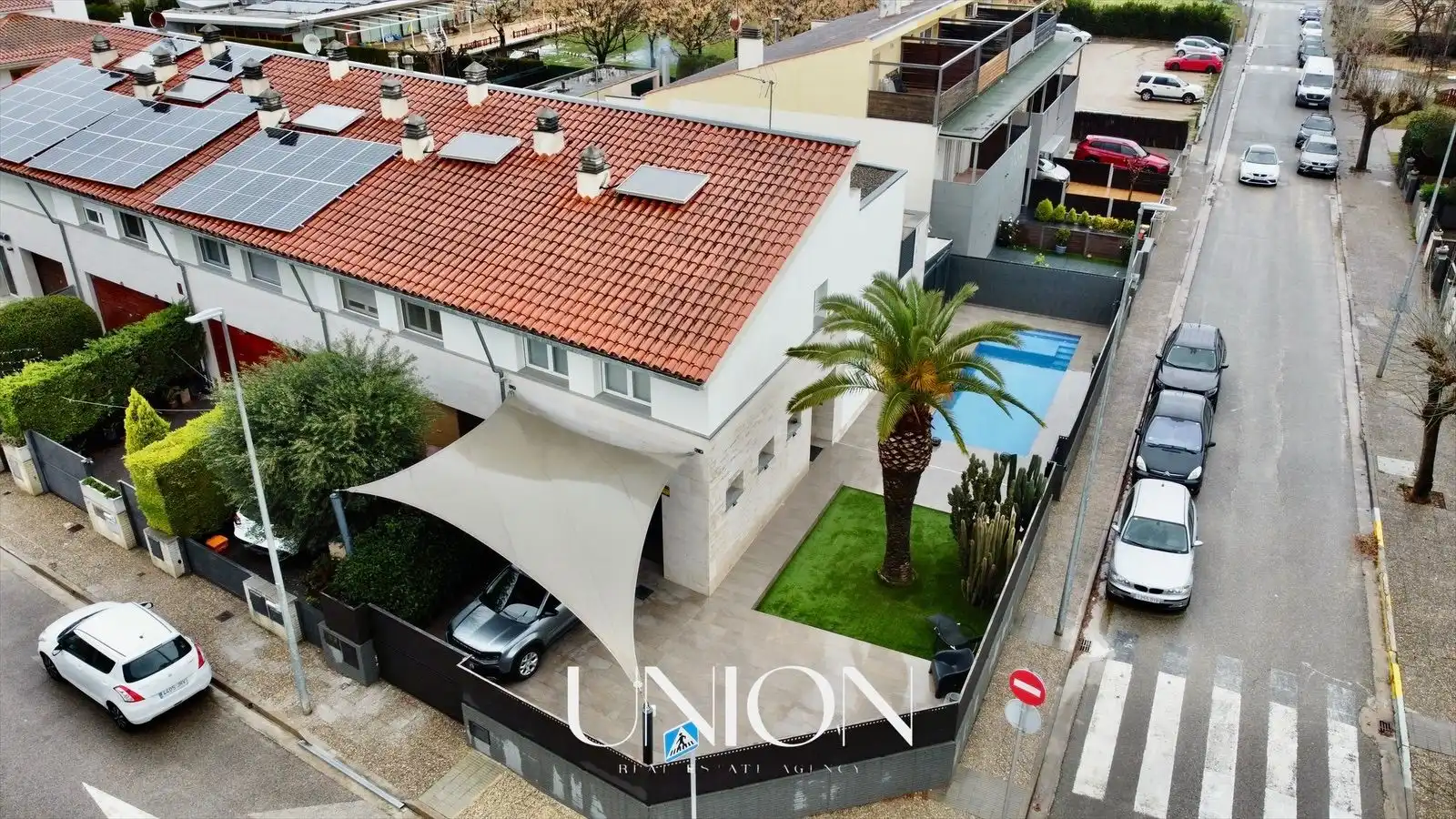 Terraced house with pool for sale in Vilablareix, imagen 4