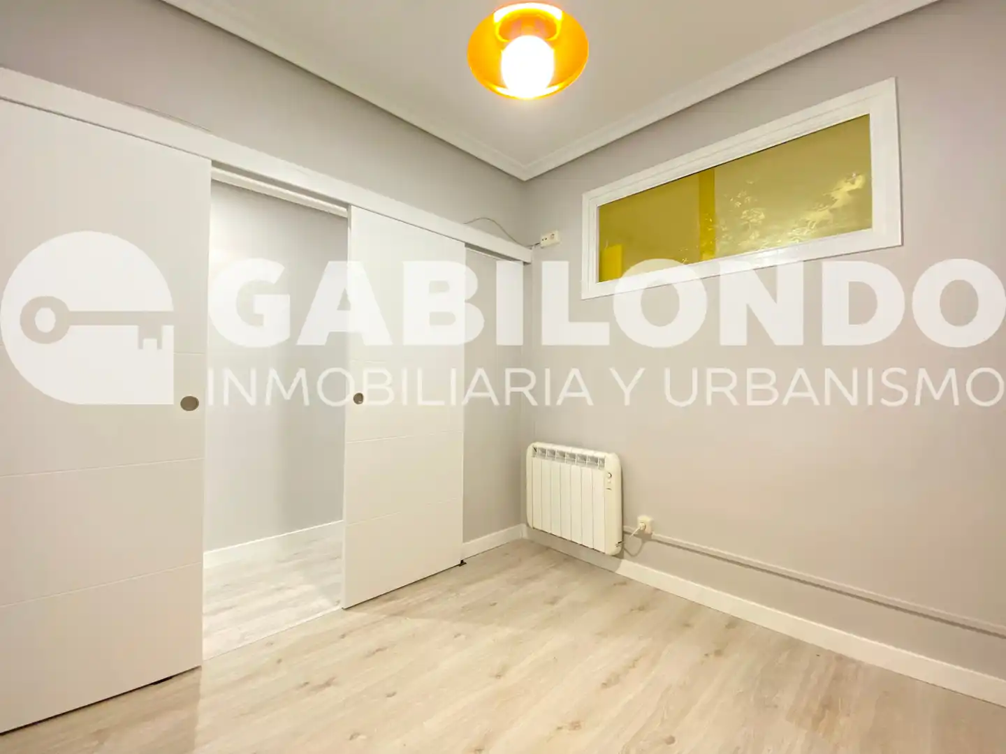 Habitación de Piso en venta en Elgoibar con Calefacción, Horno y Lavadora