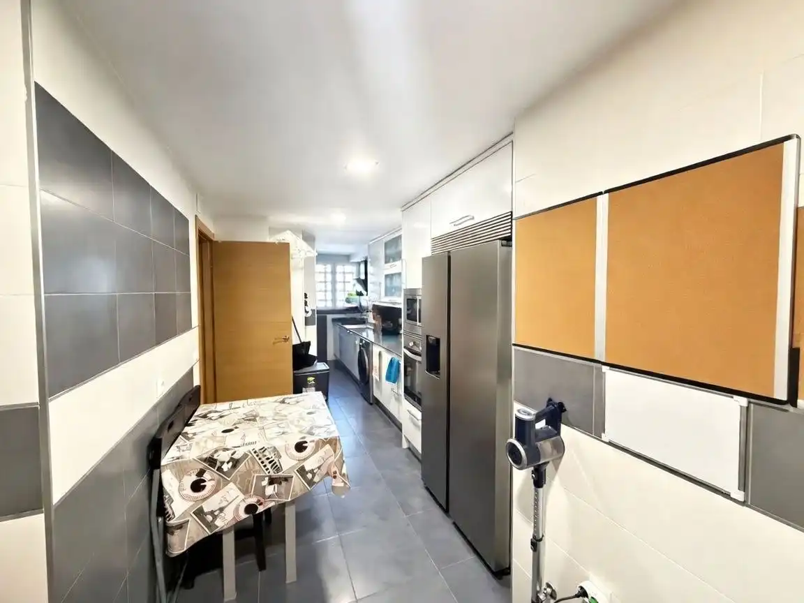 Kitchen of Flat for sale in Alcalá de Henares  with Air Conditioner, Heating and Terrace
