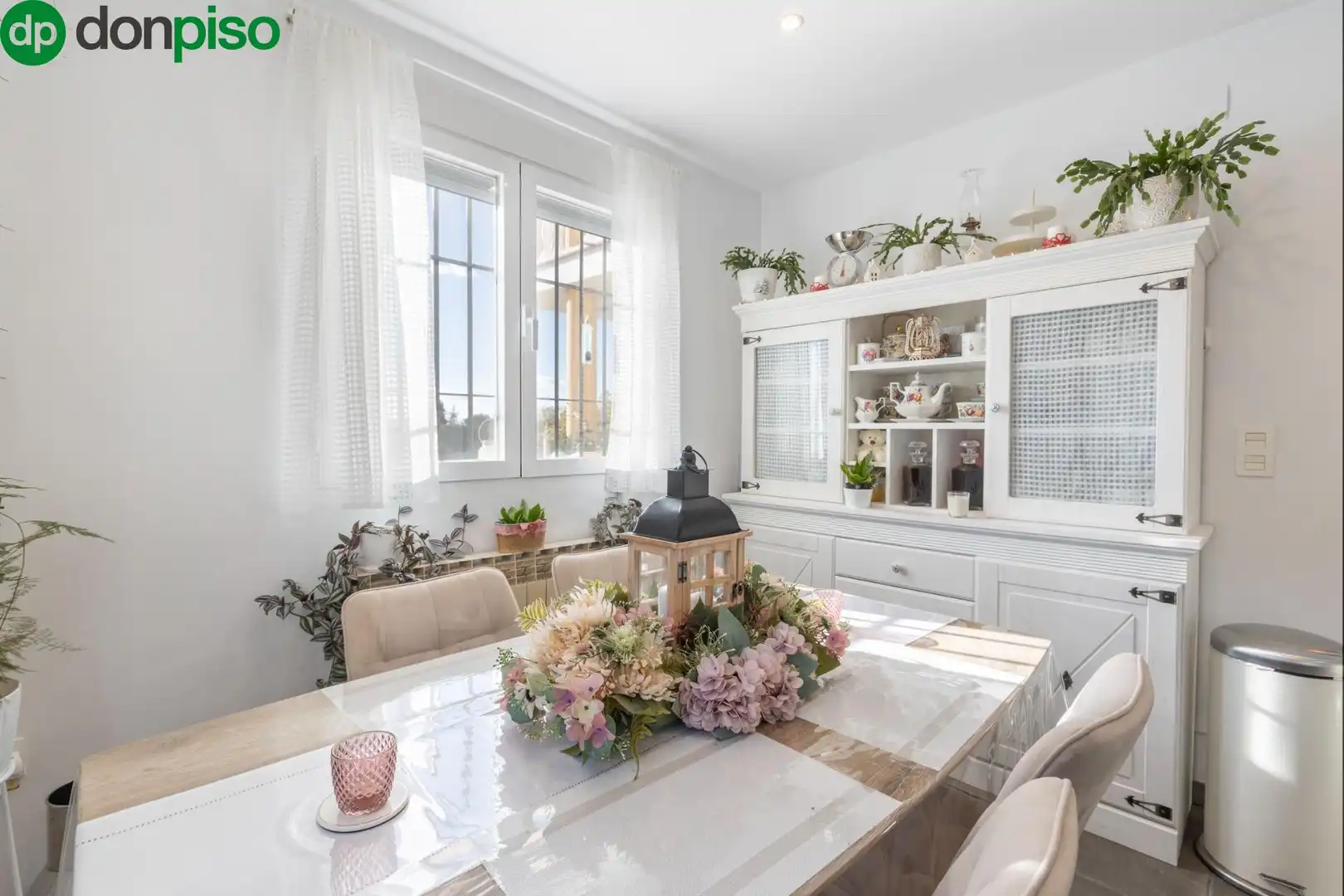 Detached house with terrace for sale in Calle ABEDUL, imagen 9