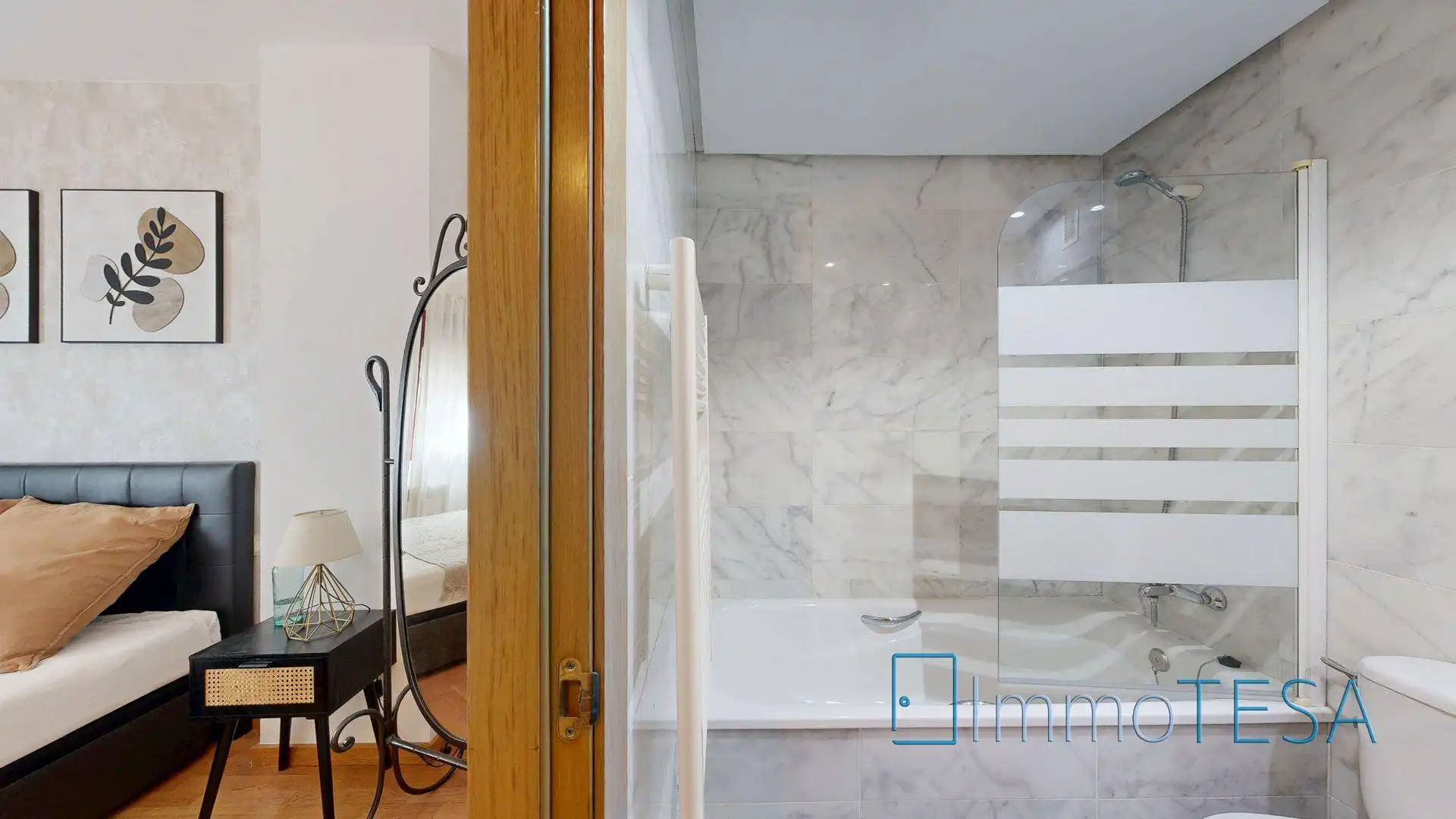 Badezimmer von Wohnung zum Verkauf in Barberà del Vallès mit Klimaanlage, Heizung und Parkett