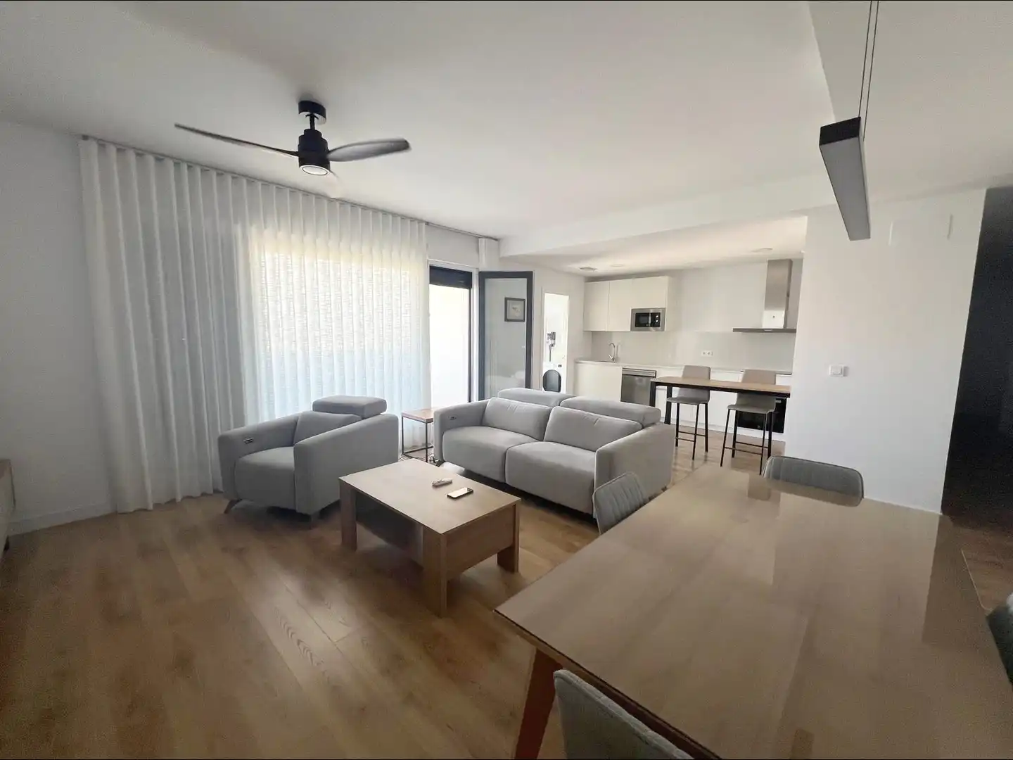 Appartement avec piscine à vendre à Entrenúcleos, imagen 3