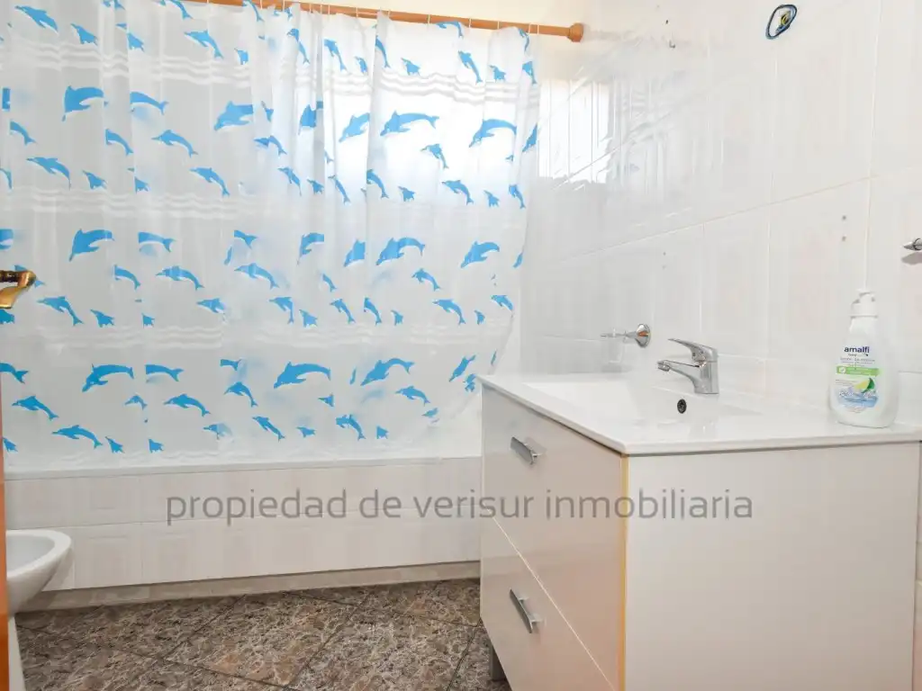 Badezimmer von Wohnung zum Verkauf in Águilas mit Balkon