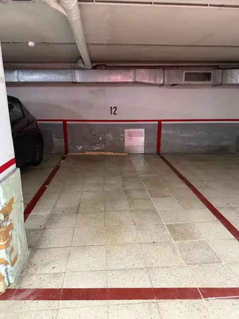 Parkplatz von Wohnung zum Verkauf in Narón mit Parkett, Abstellraum und Internet