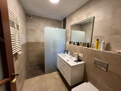Chalet con piscina en venta en Calle de la Gaviota, 29604 Marbella, imagen 8