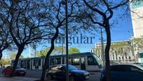 Vista exterior de Pis en venda en  Barcelona Capital amb Calefacció, Terrassa i Balcó