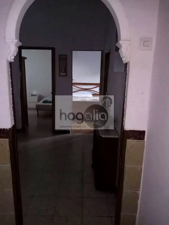 Habitación de Piso de alquiler en Sevilla con Aire acondicionado y Amueblado