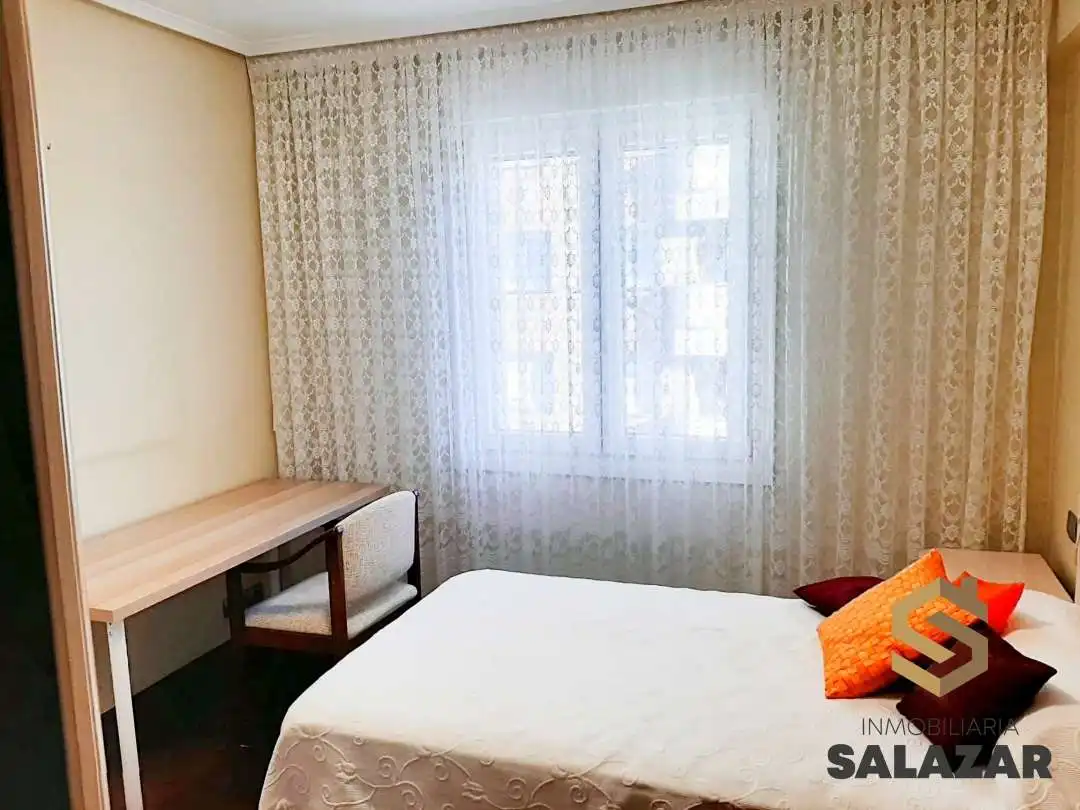 Habitación de Piso de alquiler en Bilbao  con Calefacción
