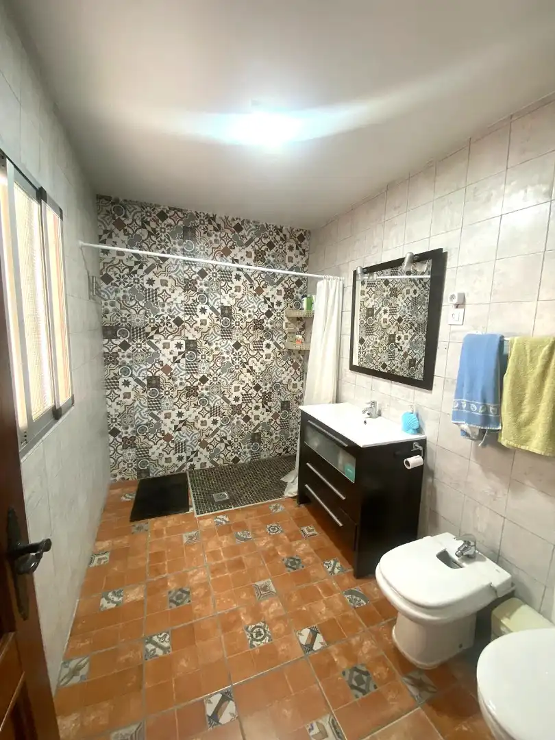 Bany de Finca rústica en venda en Mérida amb Aire condicionat i Moblat