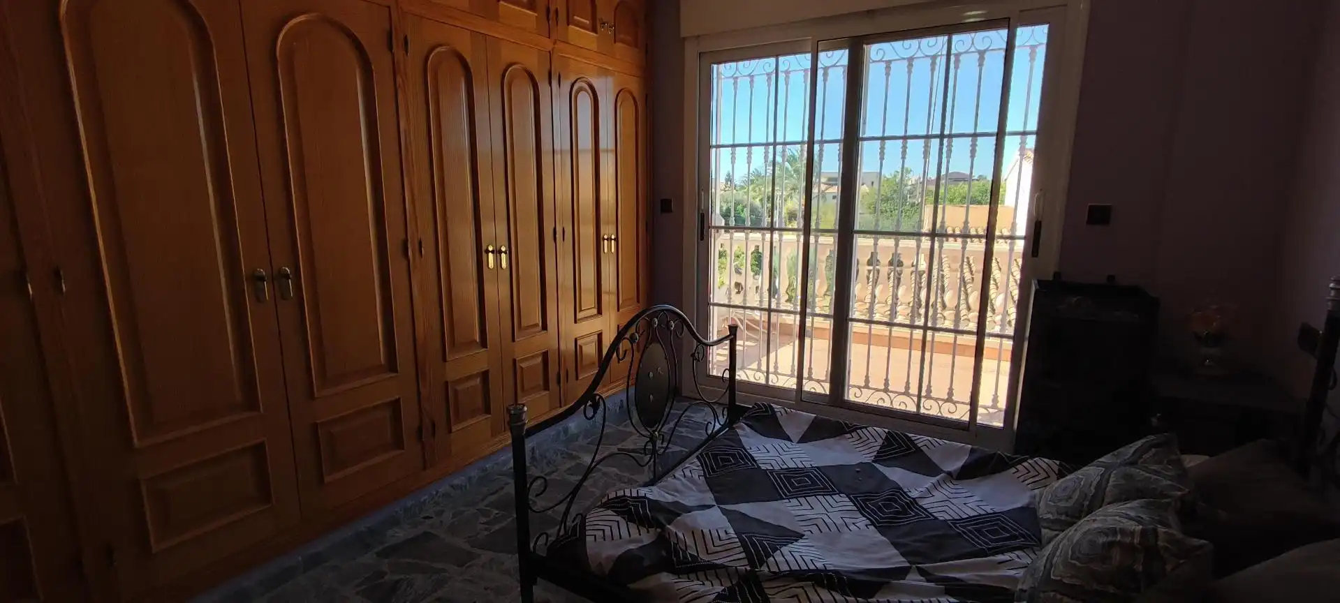 Habitación de Casa o chalet en venta en Elche / Elx con Aire acondicionado, Jardín privado y Terraza