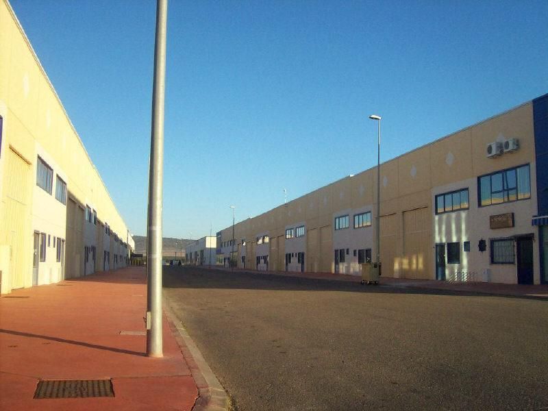Vista exterior de Nau industrial en venda en Burguillos