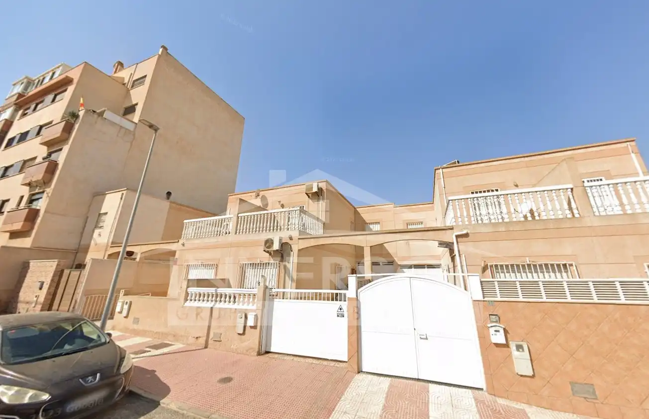 Casa in vendita a Calle Comunidad Catalana, imagen 2
